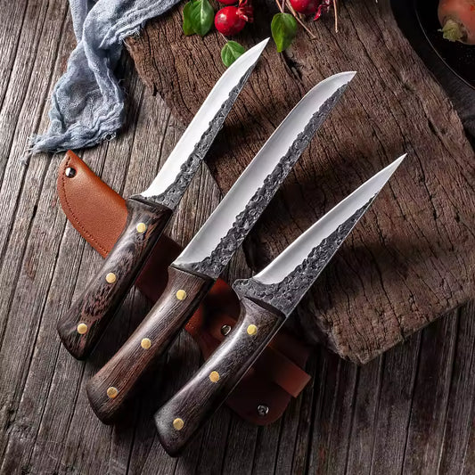 Kit de 3 Cuchillos Forjados a Mano para Asado y Deshuesar + Fundas de Cuero