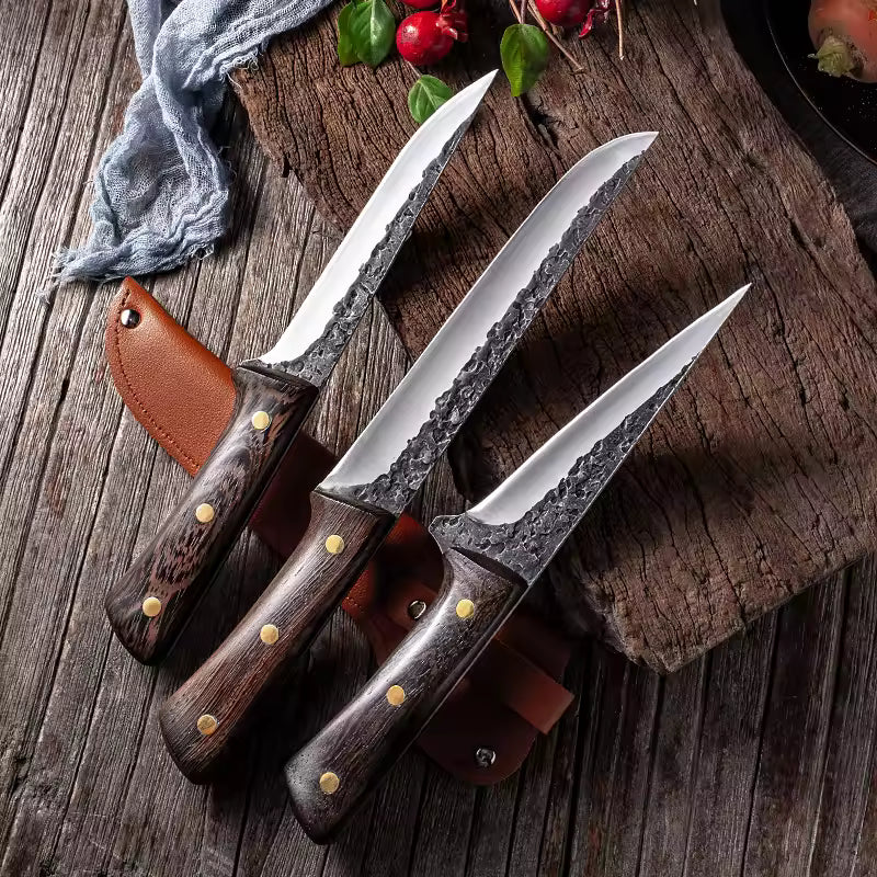 Kit de 3 Cuchillos Forjados a Mano para Asado y Deshuesar + Fundas de Cuero